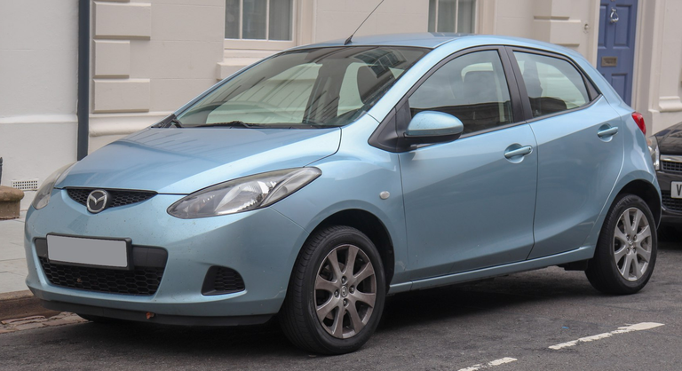Mazda 2 2 II (DE) thumbnail picture
