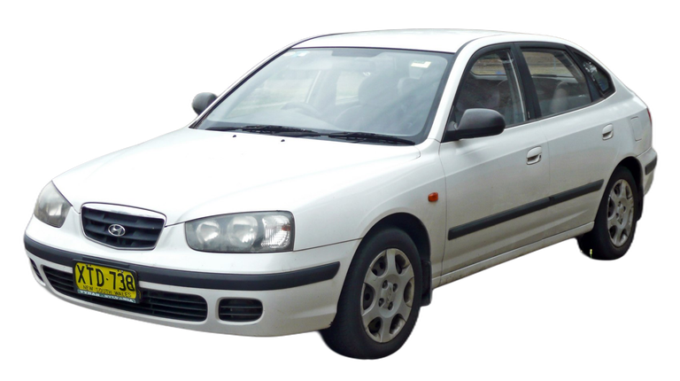 Hyundai Elantra Elantra III Hatchback thumbnail picture