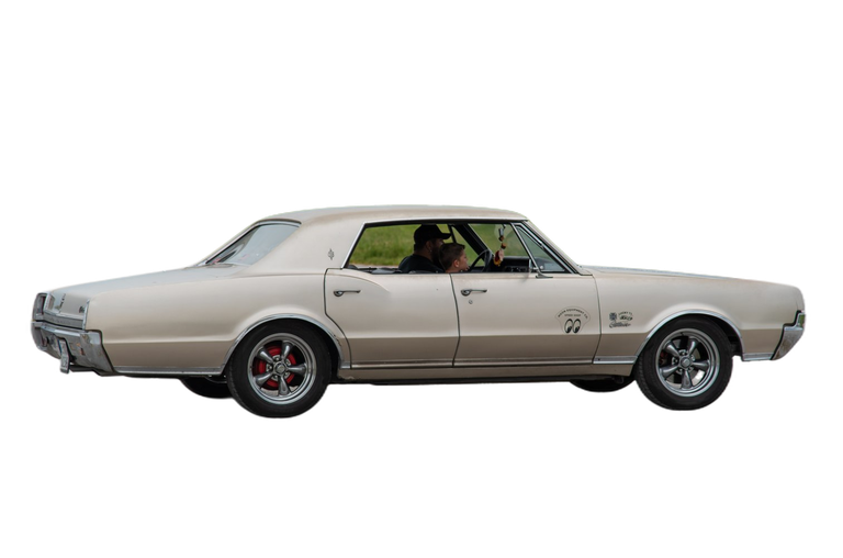 Oldsmobile Cutlass Cutlass Supreme Holiday Sedan thumbnail picture