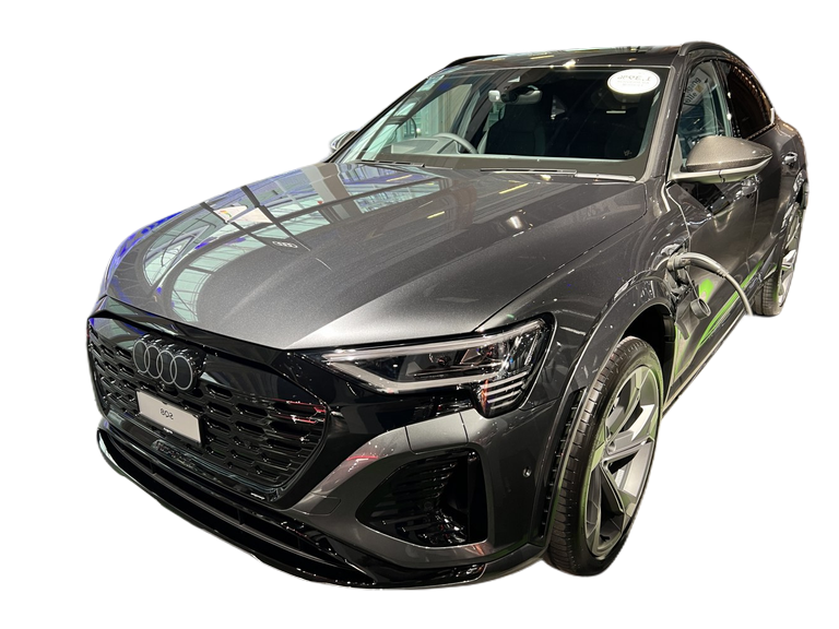 Audi SQ8 e-tron SQ8 e-tron Sportback thumbnail picture